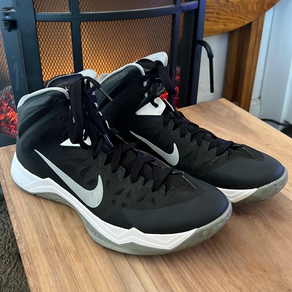 Nike Hyperquickness (599421-001)